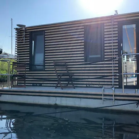 Hausboot Nordsee * Wilhelmshaven